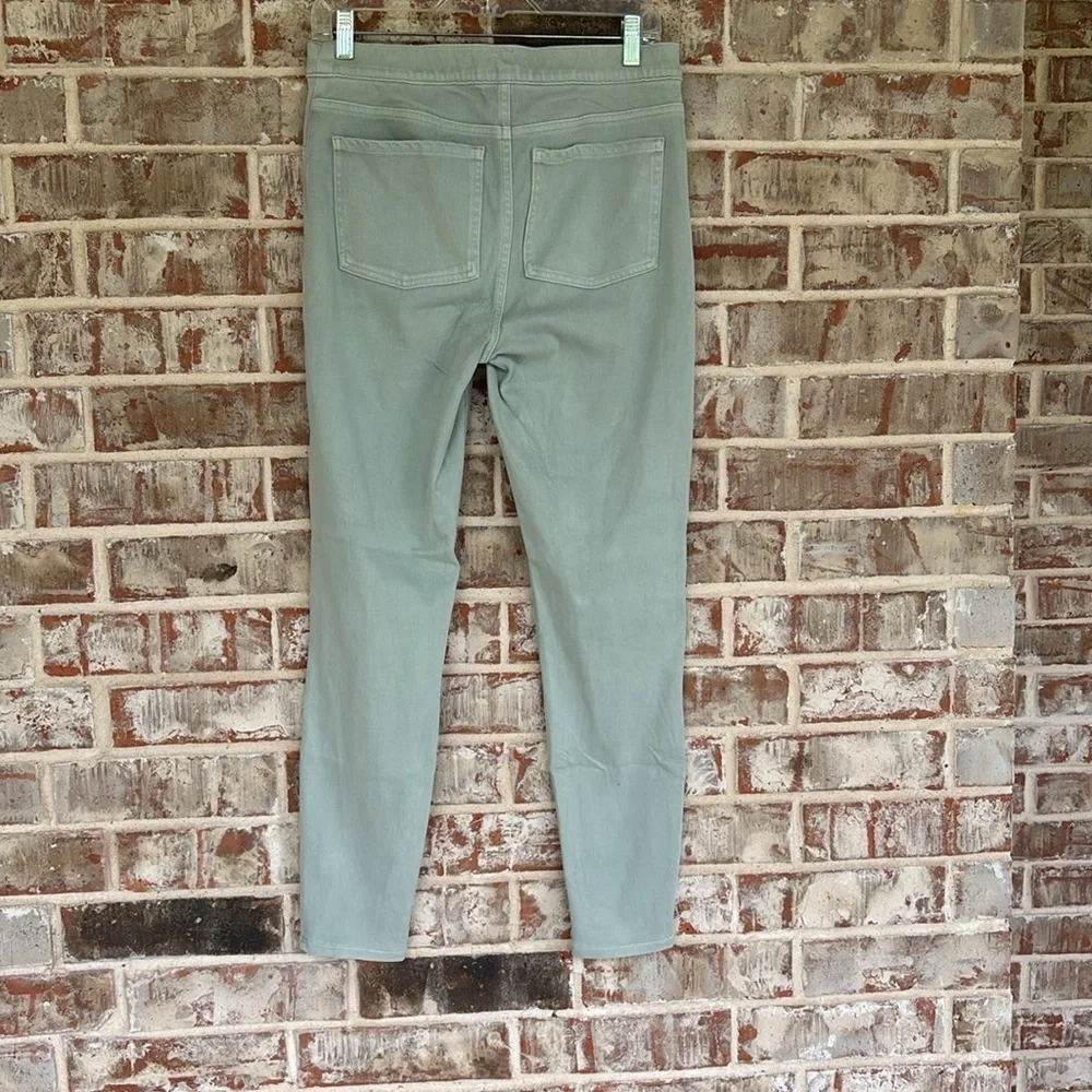 Spanx Sage‎ Green Stretch Skinny Pull-On Jeans